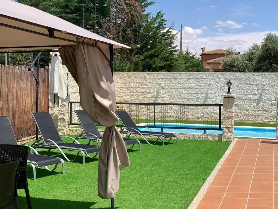 Casa Nardo Alojamiento Rural Argés エクステリア 写真
